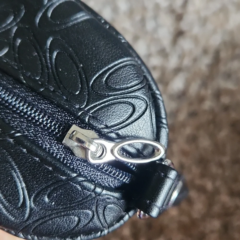 Oakley Sunglasses Case Only Black All Over Logo Zipper Soft Shell Leather Pouch